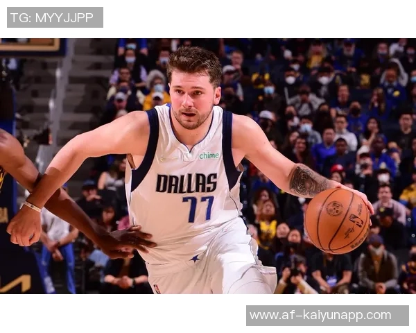 东契奇瘦身显成效半场高效得分22分展现攻防全能实力